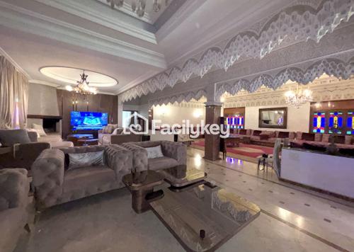 Studio - 8 حمامات for vendre in غير محدد - الدار البيضاء