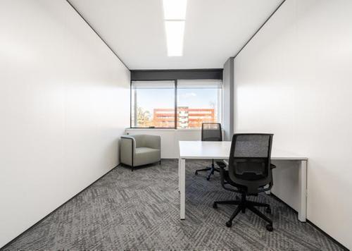 Espace de bureau privé pour 1 personne 