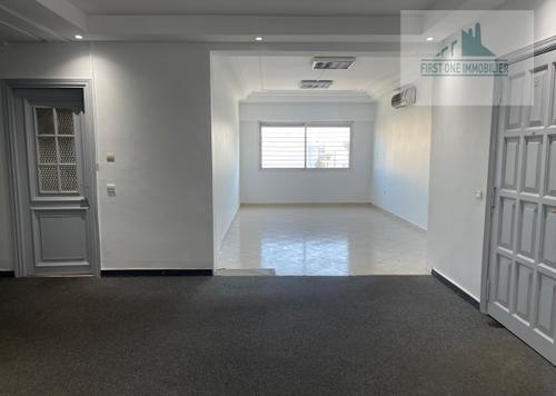 Bureaux - 2 bathrooms for louer in Boulevard Ghandi - Casablanca